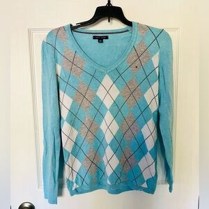 Women’s Cute Vintage Tommy Hilfiger Sweater